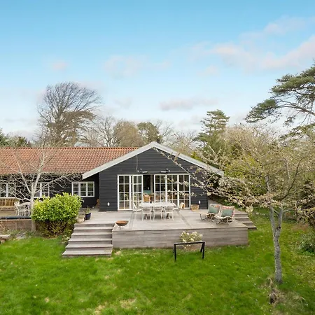 Awesome In With Kitchen Holiday home Vejby